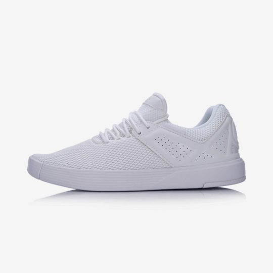 Modern Sporty Fashion Sneaker